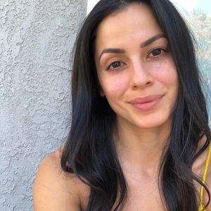 Meet your Posher, Priscilla